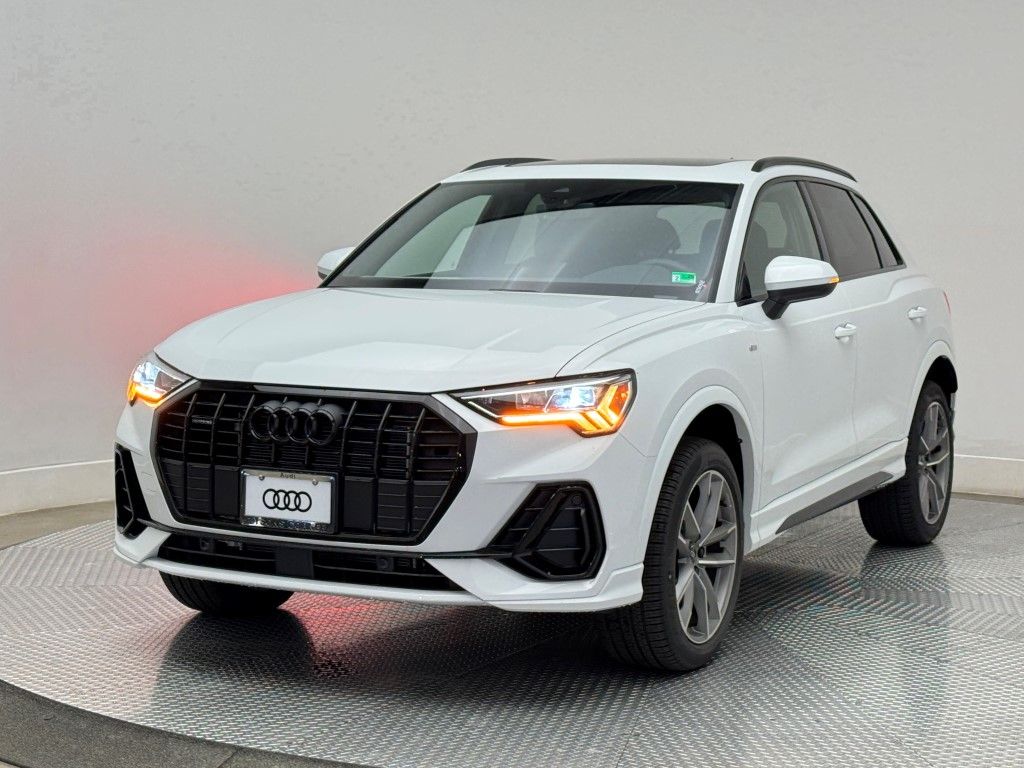 2025 Audi Q3  3