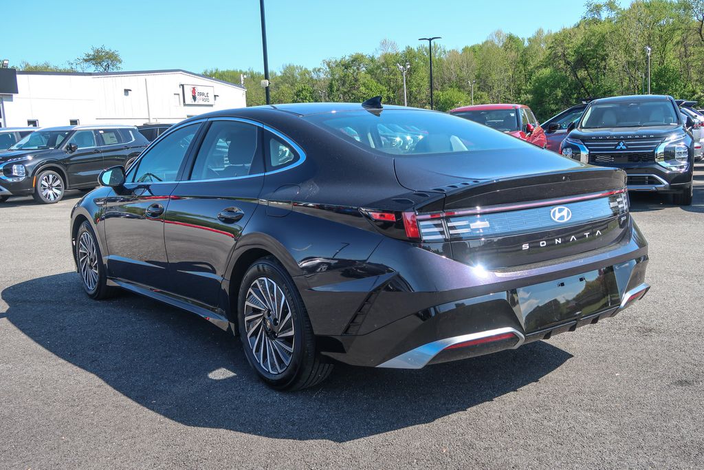 2025 Hyundai Sonata Hybrid SEL