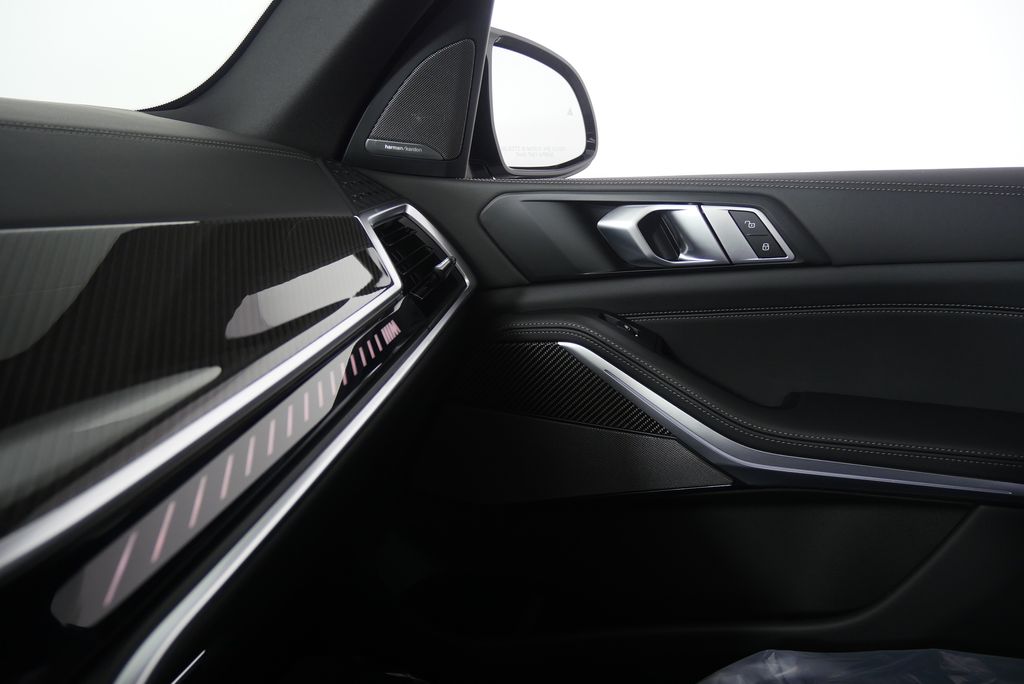 Thumbnail: 2026 BMW X5 - 24