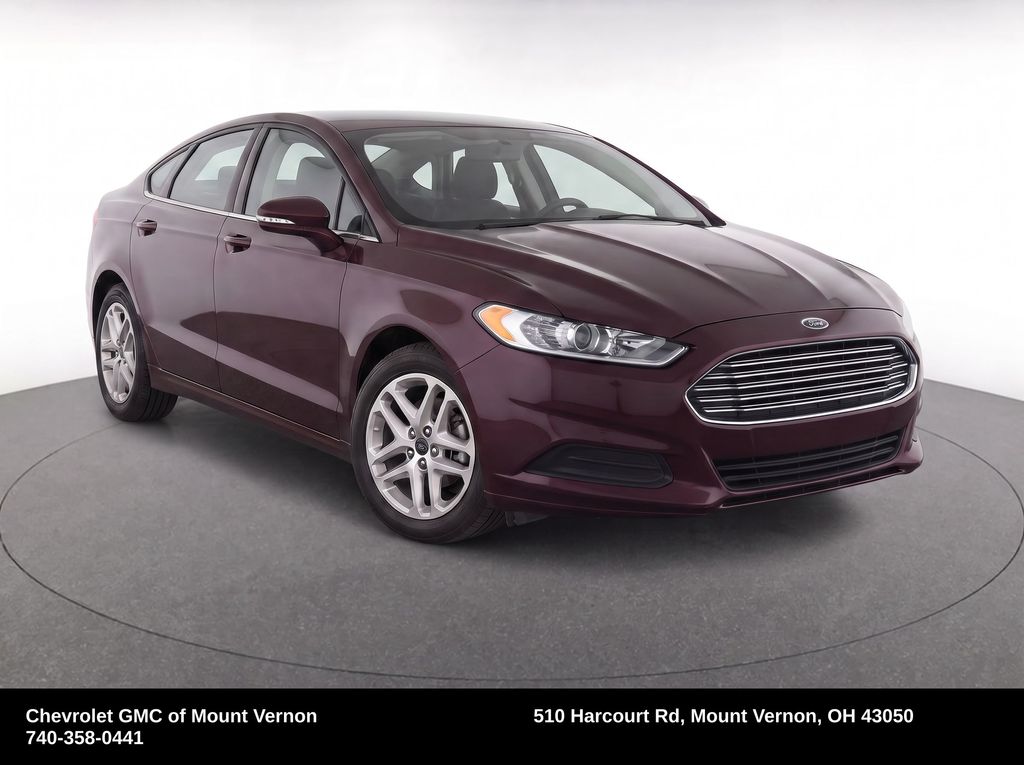 2013 Ford Fusion SE - Image 2
