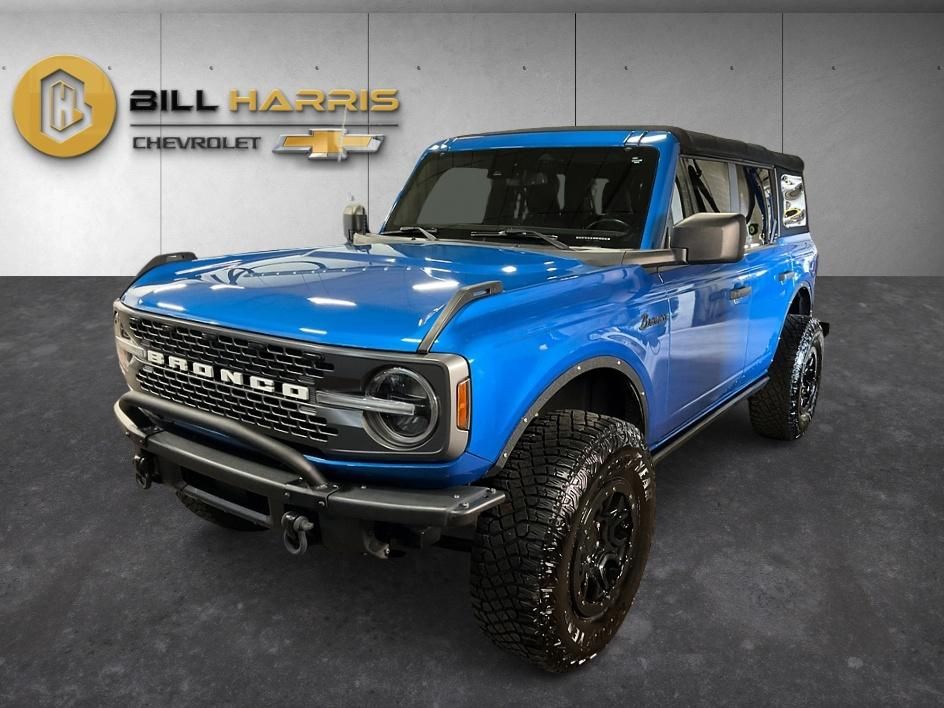 Blue Metallic 2021 Ford Bronco SUV / Crossover Four-Wheel Drive Automatic
