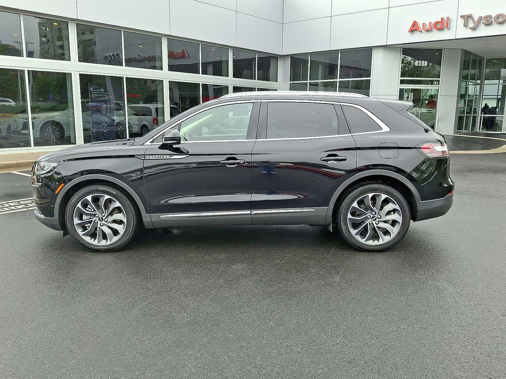 2022 Lincoln Nautilus Reserve 7
