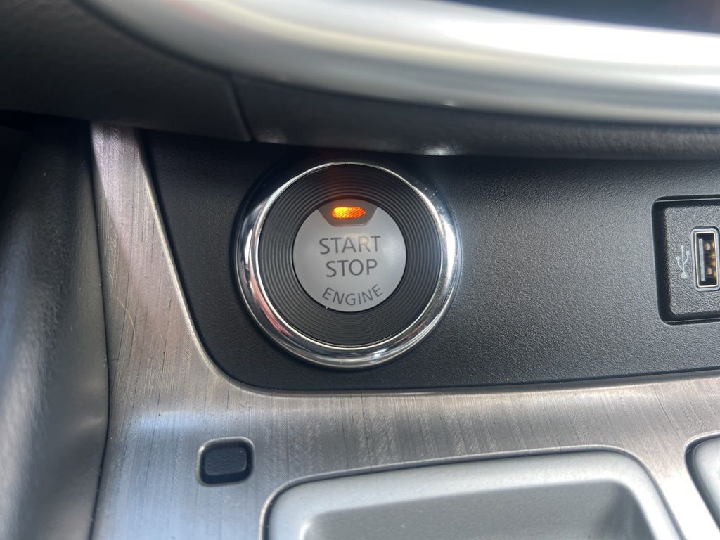 2018 Nissan Murano SV photo