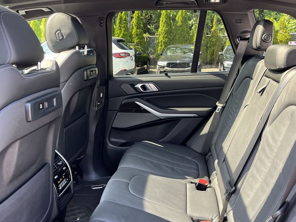 Thumbnail: 2020 BMW X5 - 23