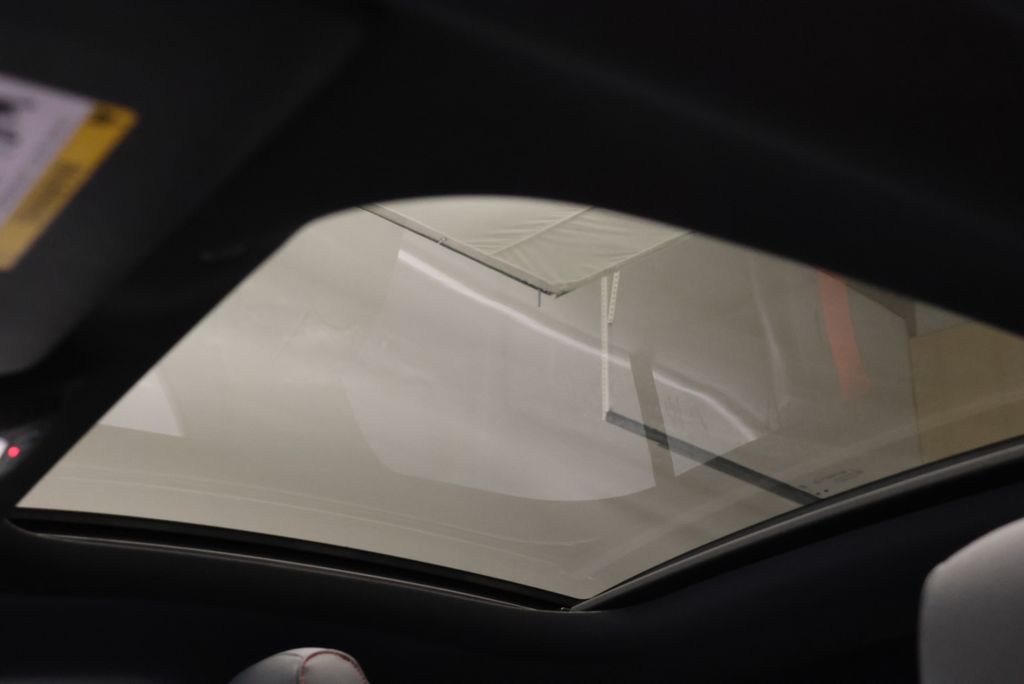 Thumbnail: 2025 Mercedes-Benz CLA - 32