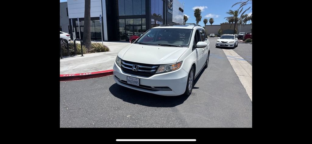 2017 Honda Odyssey EX-L with DVD Rear Entertainment System's photo