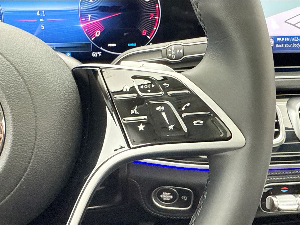 Thumbnail: 2026 Mercedes-Benz GLE - 12