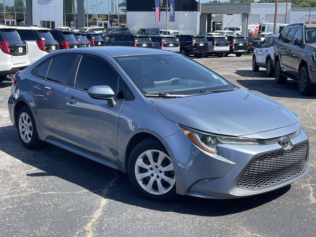 2020 Toyota Corolla LE FWD