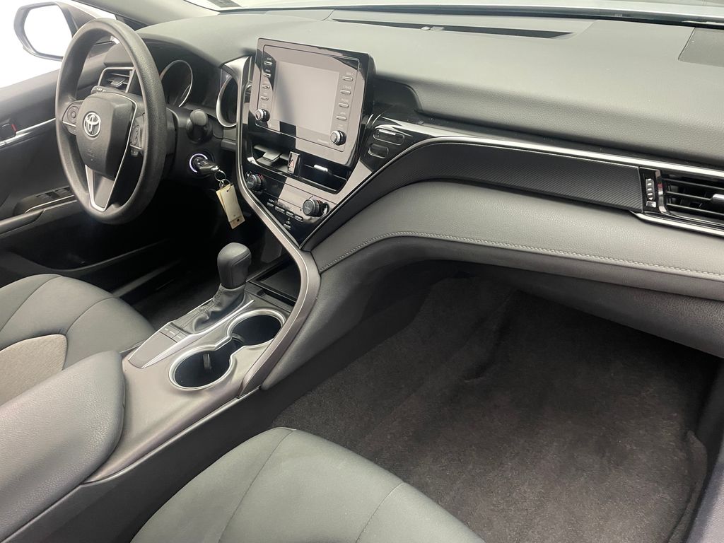 Thumbnail: 2024 Toyota Camry - 16