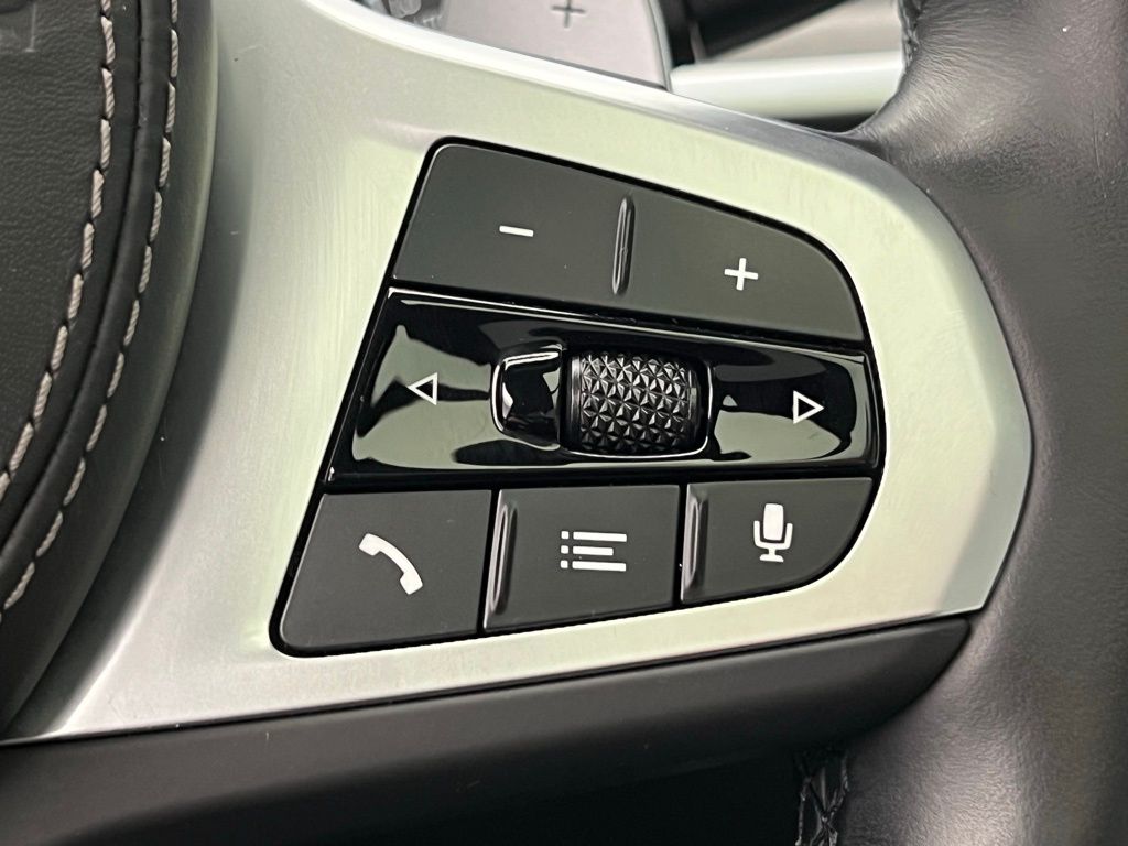 Thumbnail: 2023 BMW X7 - 19