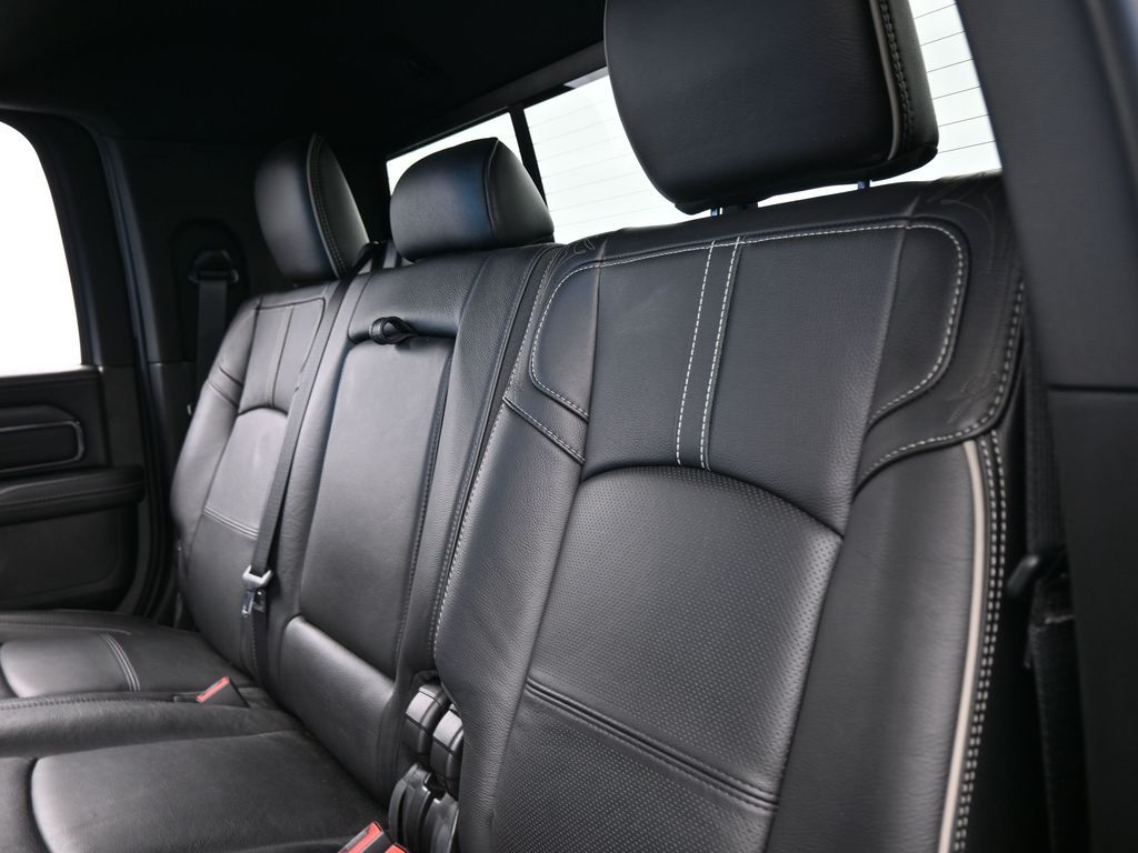 Used 2024 Billet Silver Metallic Clearcoat Ram Limited image 30