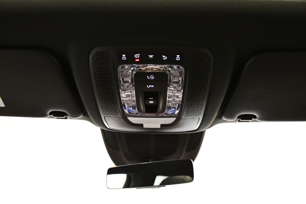 Thumbnail: 2026 Mercedes-Benz GLS - 18