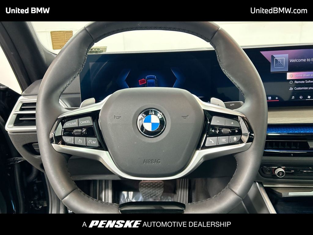 Thumbnail: 2025 BMW 3 Series - 14