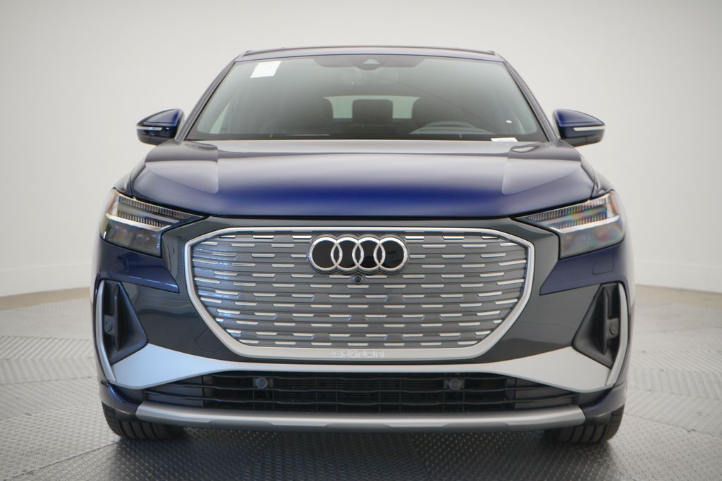 2025 Audi Q4 e-tron  5