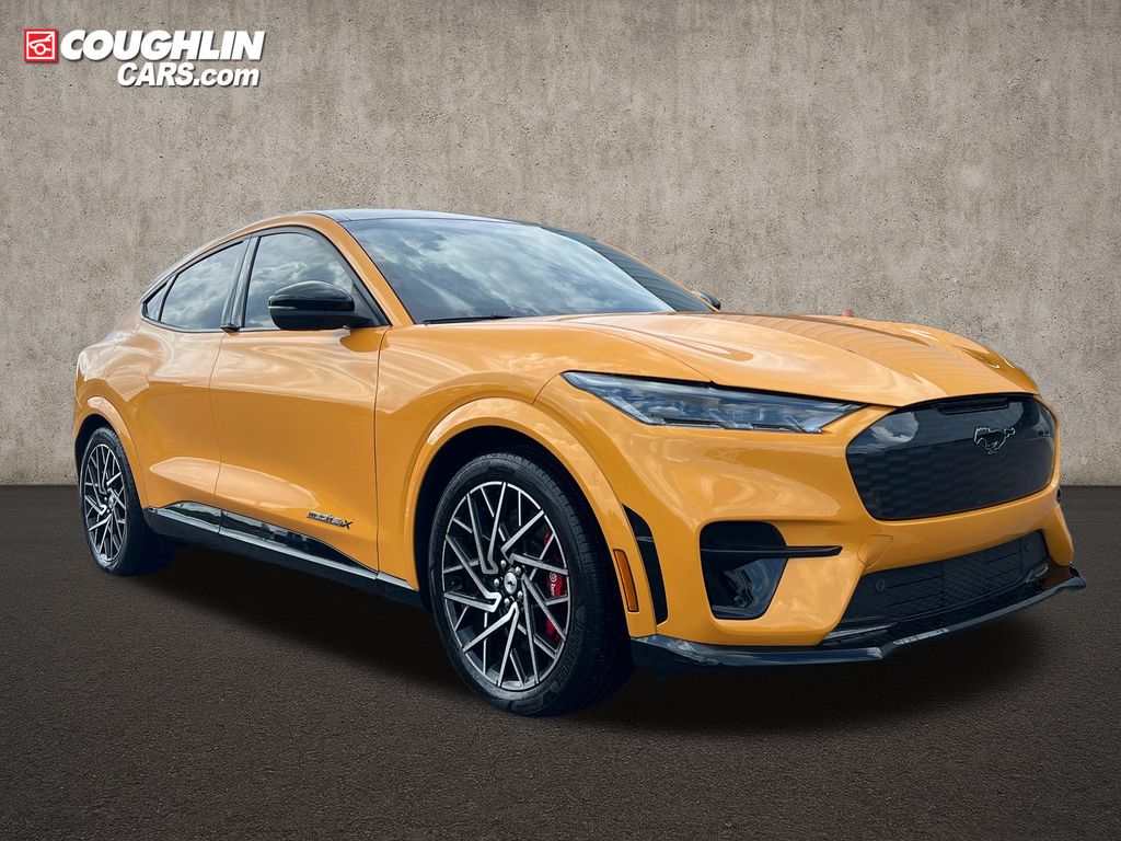2022 Ford Mustang Mach-E
