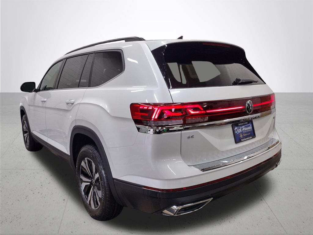 2026 Volkswagen Atlas 2.0T SE