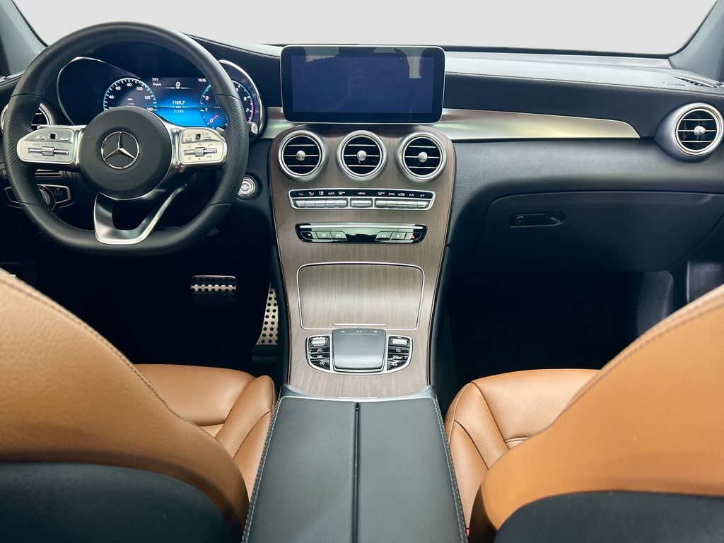 Thumbnail: 2023 Mercedes-Benz GLC - 13