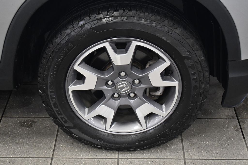 Thumbnail: 2022 Honda Passport - 12