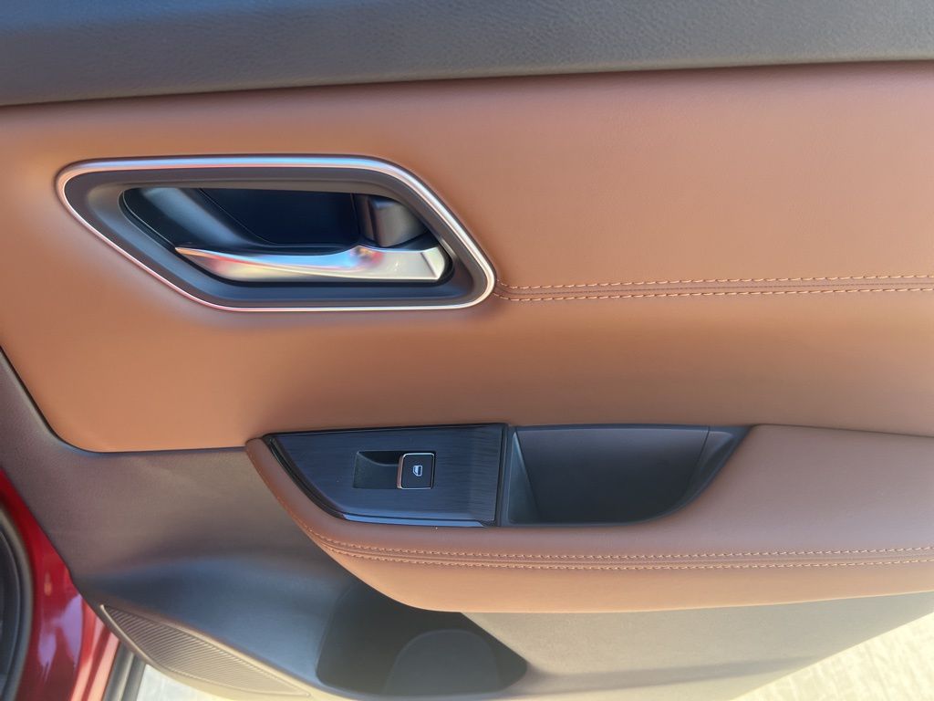 2025 Scarlet Ember Tintcoat Nissan Rogue Platinum FWD SUV