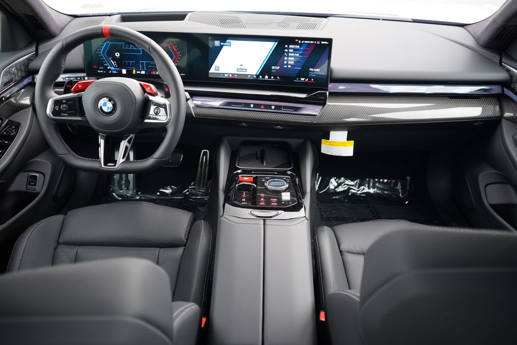 Thumbnail: 2026 BMW M5 - 14