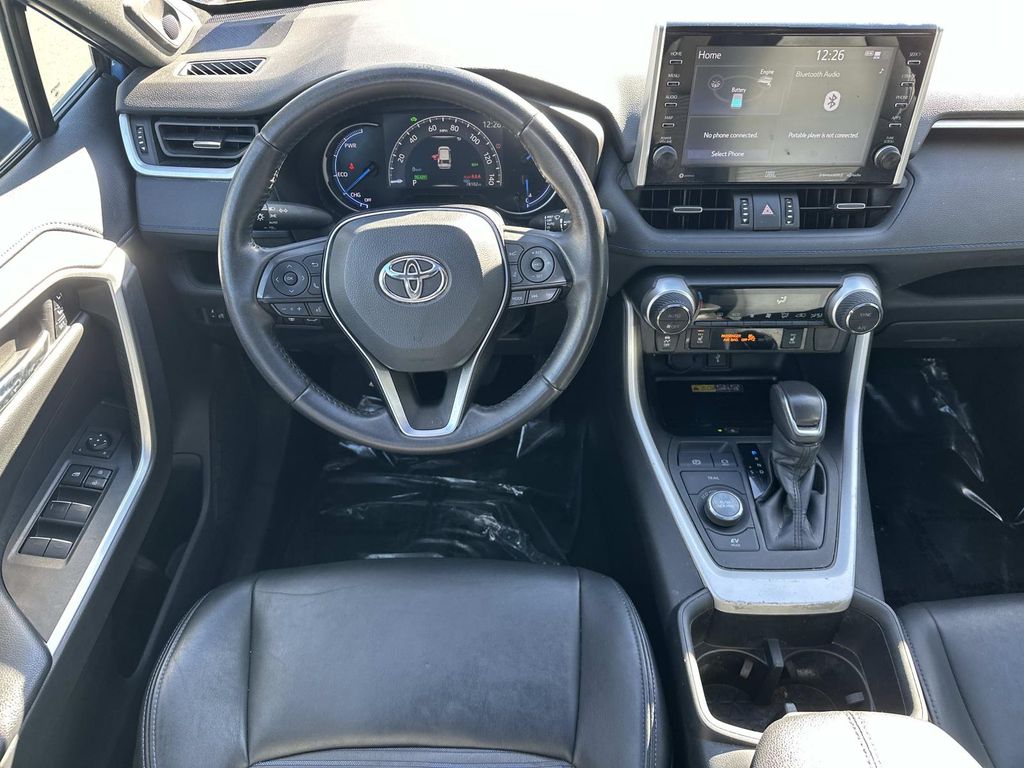 Thumbnail: 2022 Toyota RAV4 - 30