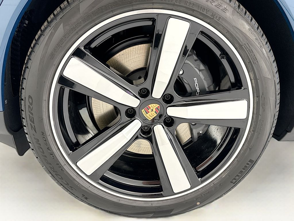 Thumbnail: 2026 Porsche  - 30