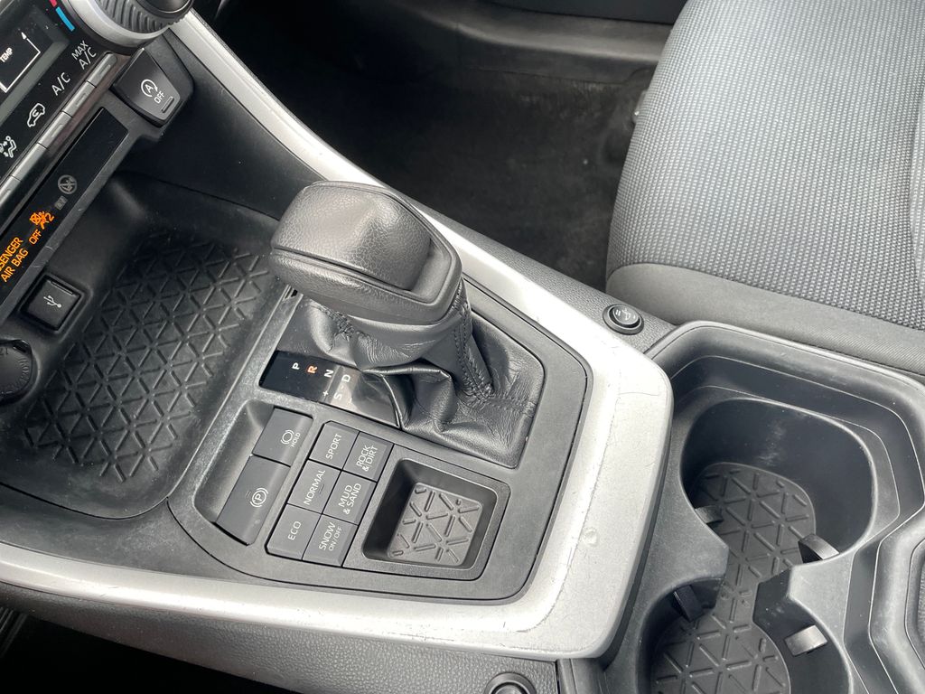 Used 2020 Toyota RAV4 SUV