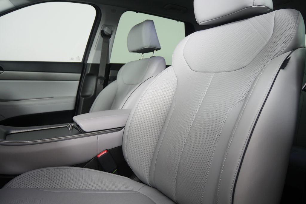 Thumbnail: 2025 Hyundai Palisade - 10