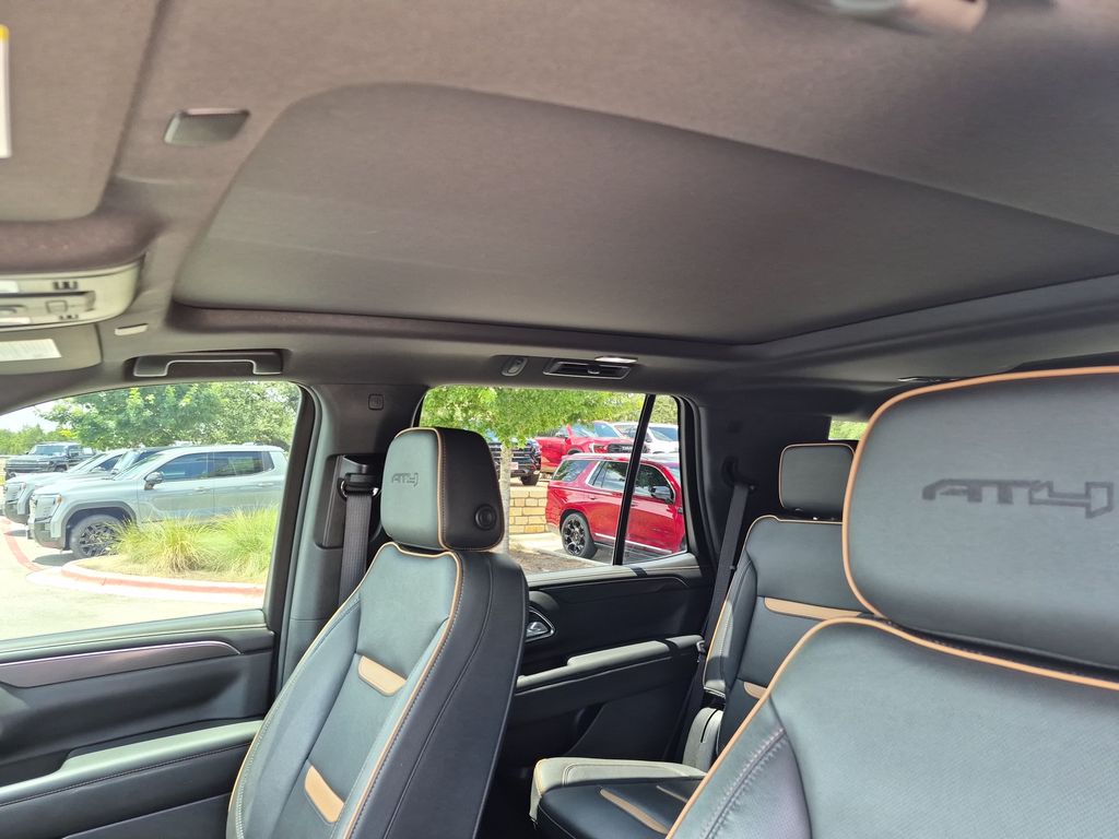 Used 2022 Gray GMC AT4 image 32