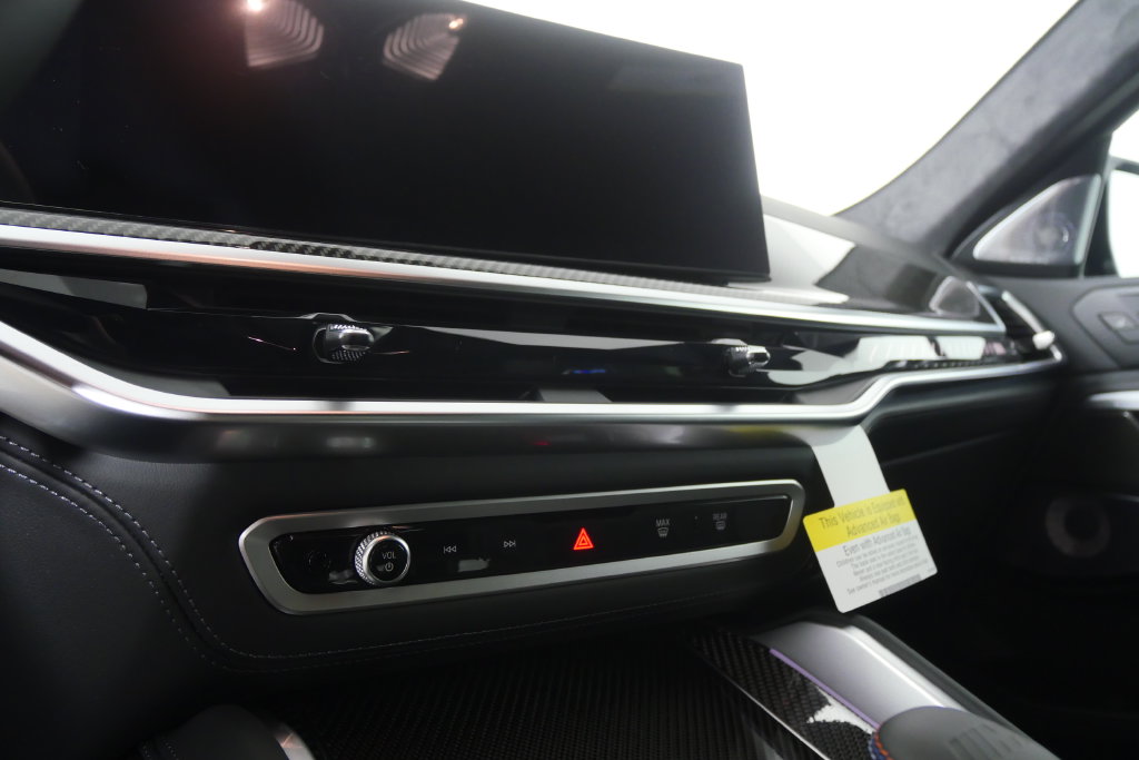 Thumbnail: 2027 BMW X6 - 22