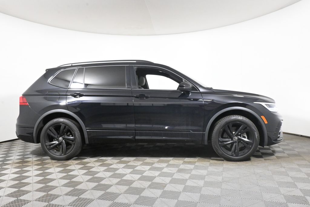 Thumbnail: 2024 Volkswagen Tiguan - 8