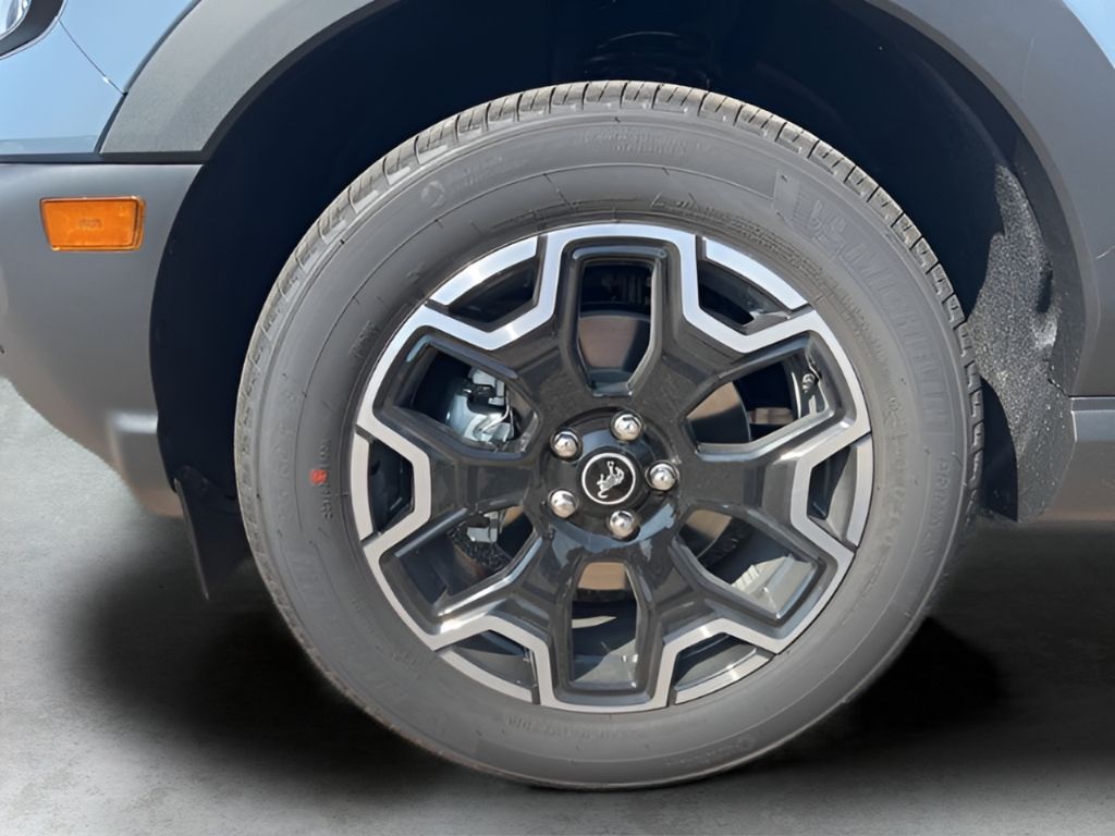 2025 Ford Bronco Sport Outer Banks photo 30