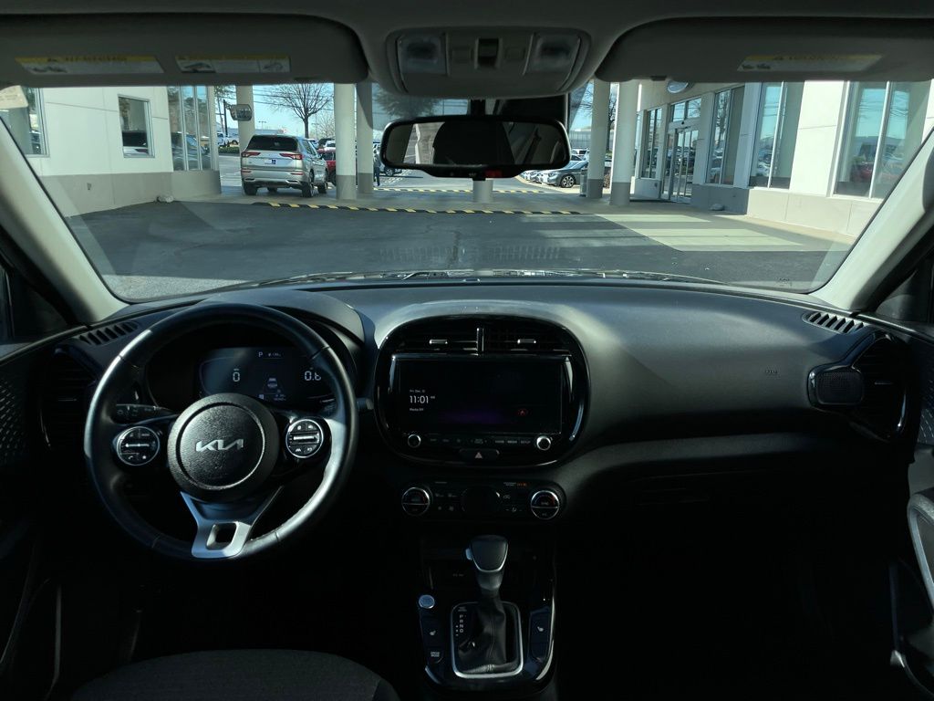 Thumbnail: 2023 Kia Soul - 10