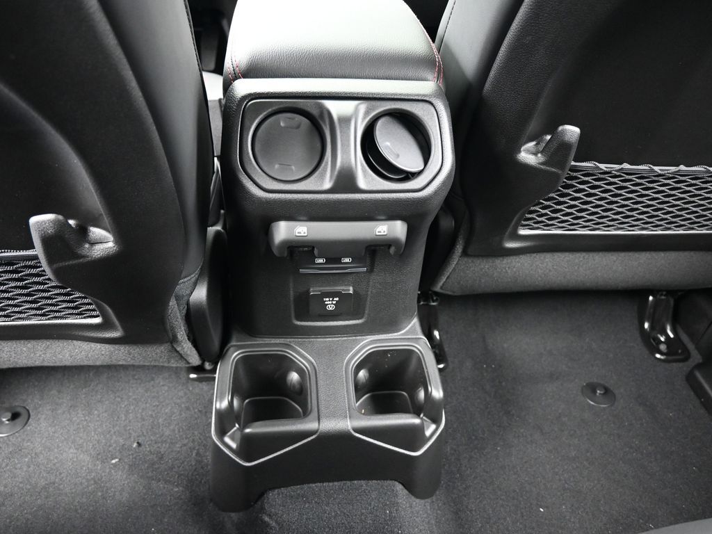 New 2026 Black Clearcoat Jeep Rubicon image 29