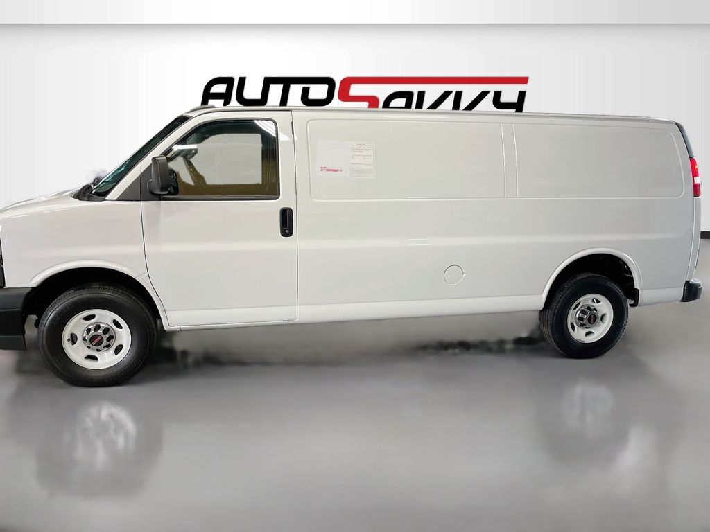Used 2025 Summit White GMC Work Van image 4