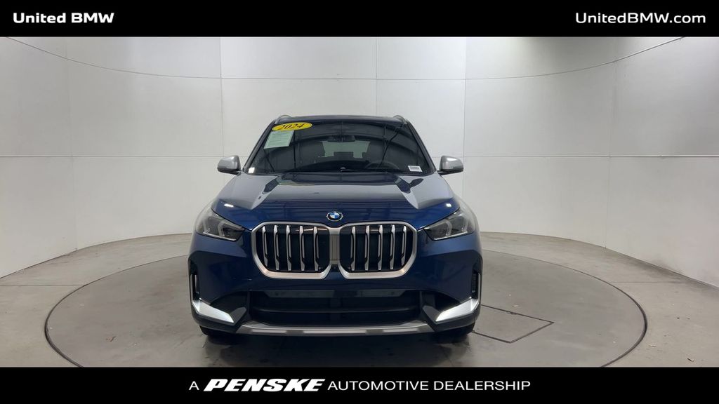 Thumbnail: 2024 BMW X1 - 3