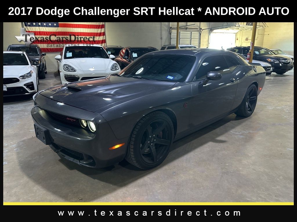 2017 Dodge Challenger SRT Hellcat 2