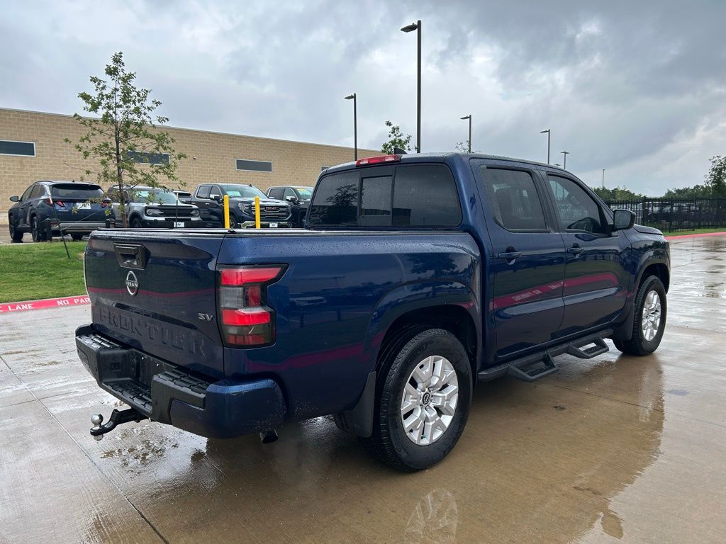 2022 Nissan Frontier SV 3
