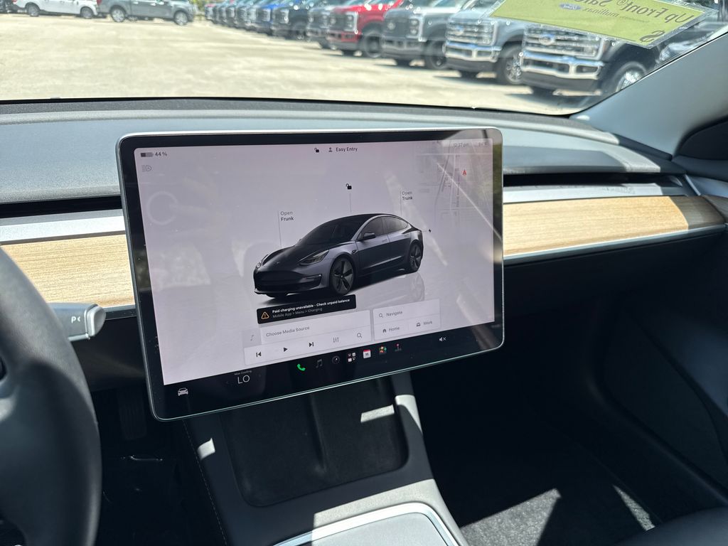 Used 2022  Tesla Long Range image 17
