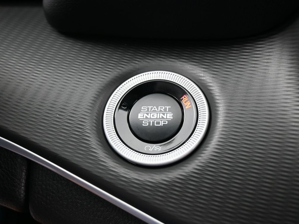 New 2026 Bright White Clearcoat Jeep Laredo image 22