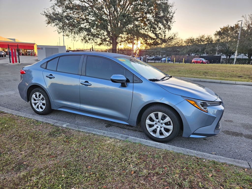 2021 Toyota Corolla LE 7