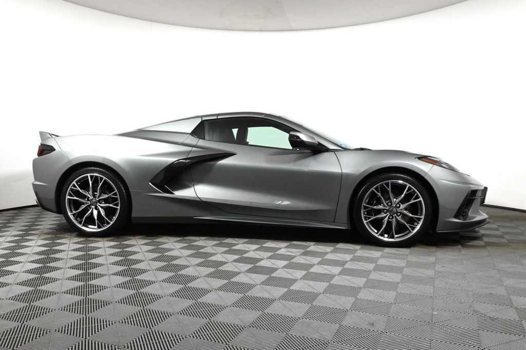 2023 Chevrolet Corvette Stingray 9