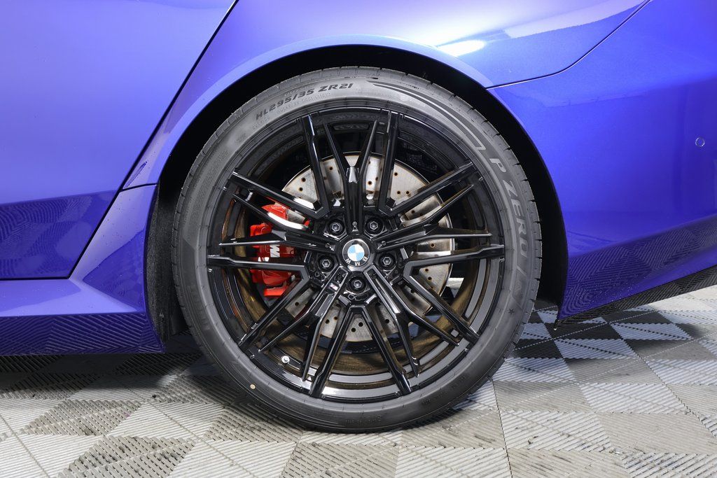 Thumbnail: 2026 BMW M5 - 10