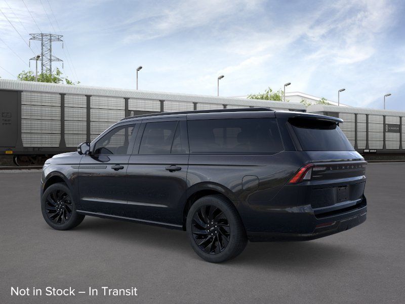 Thumbnail: 2026 Lincoln Navigator L - 4