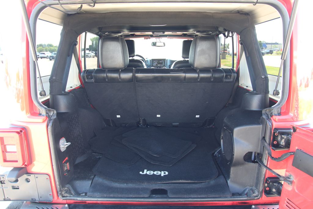 Used 2013 Jeep Wrangler SUV