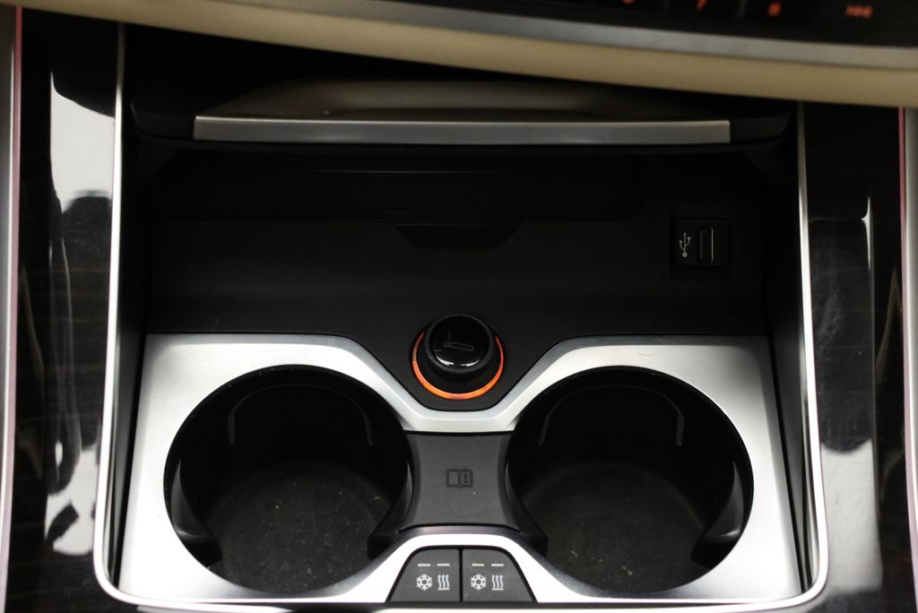 Thumbnail: 2019 BMW X7 - 28