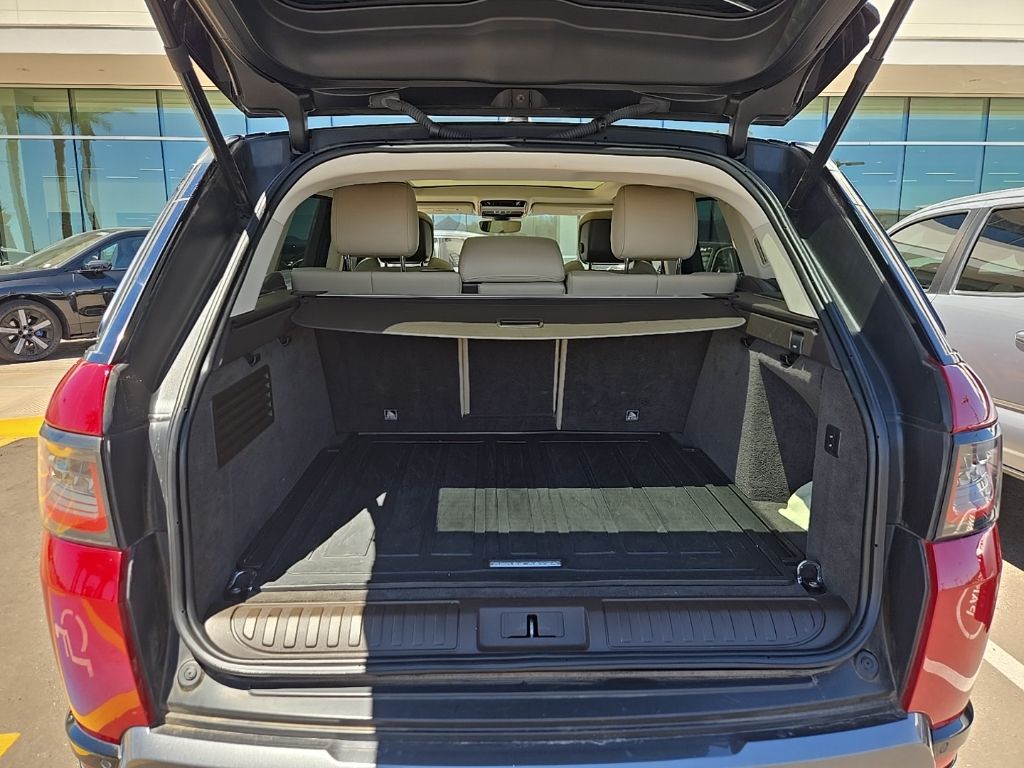 Thumbnail: 2018 Land Rover Range Rover Sport - 7