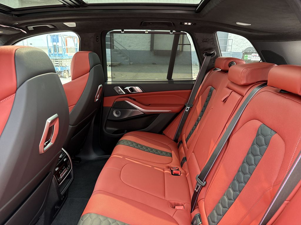 Thumbnail: 2026 BMW X5 - 23