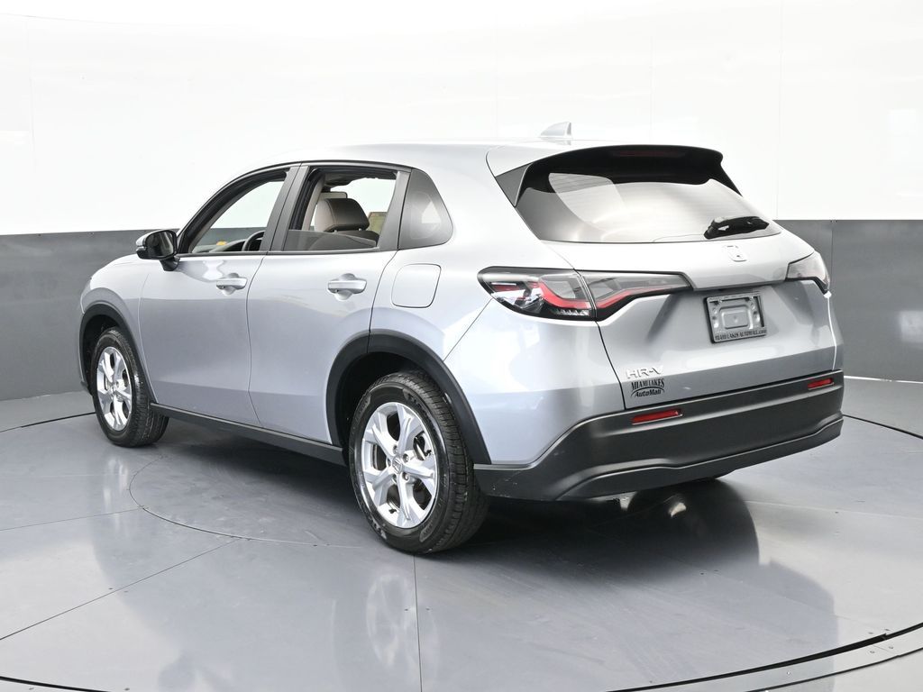 Used 2023 Gray Honda LX image 4