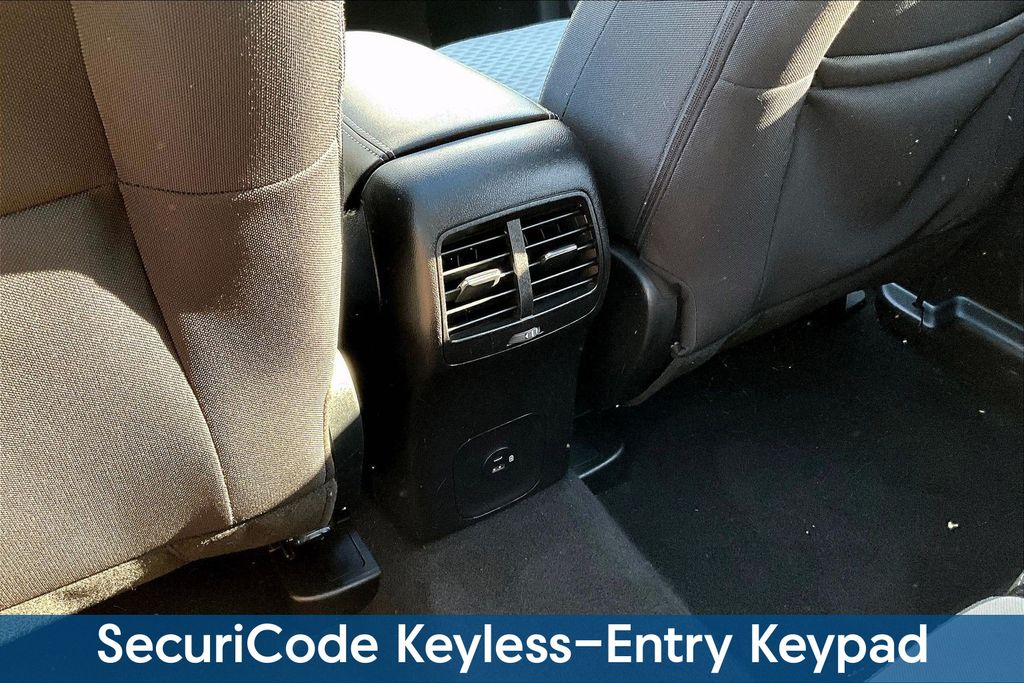 Certified Used 2021 Black Ford SE Hybrid image 11